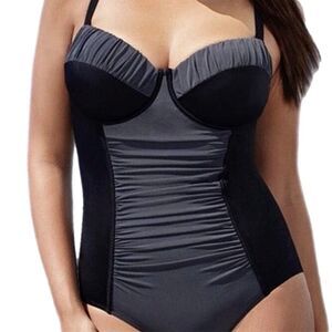 Tropiculture Black and Gray Shirred Swimsuit - Size 18